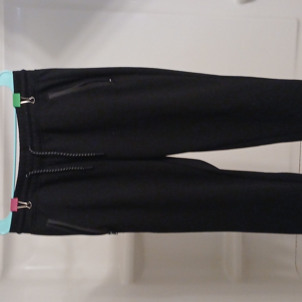 3 Zipper Pocket Sweatpants